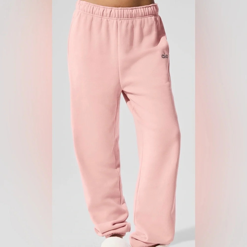 NWT Alo Yoga Accolade Sweatpant - Pink Quartz M